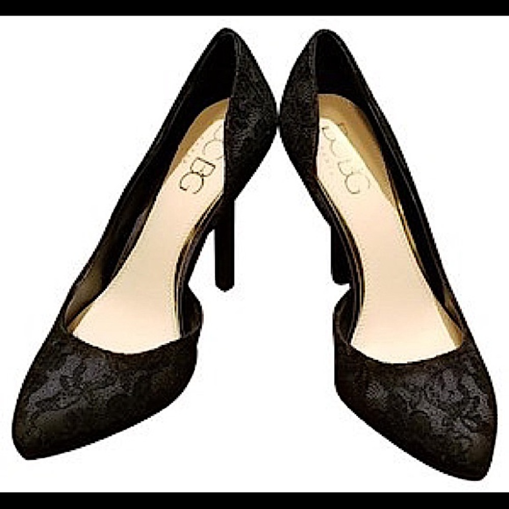 BARELY USED BCBG STILETTO POINTED HEELS